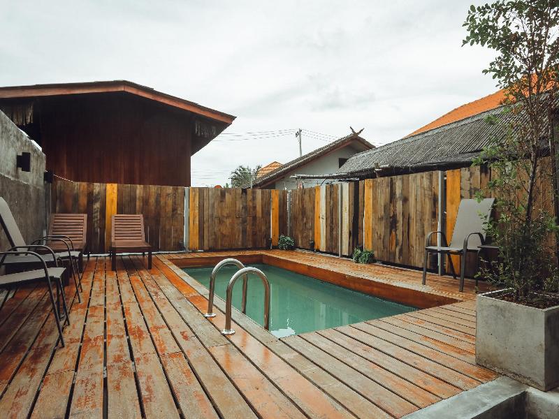 Nuan Boutique Hotel - Havuz