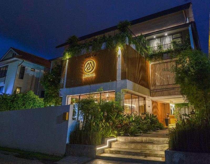 M5 Hotel - Genel