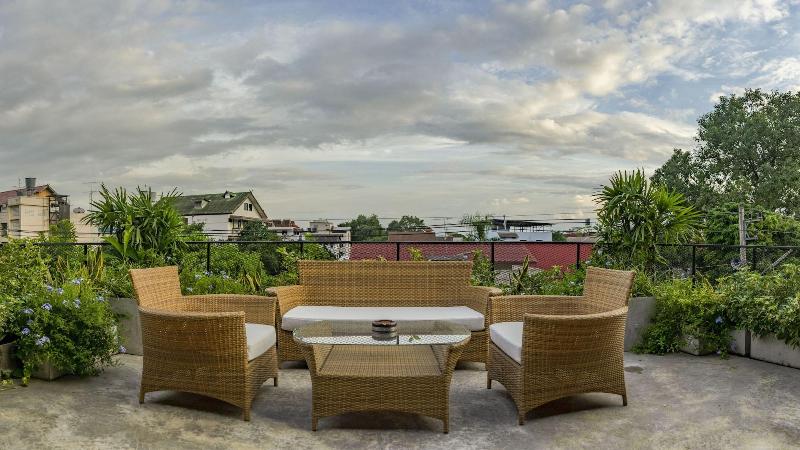 M5 Hotel - Teras