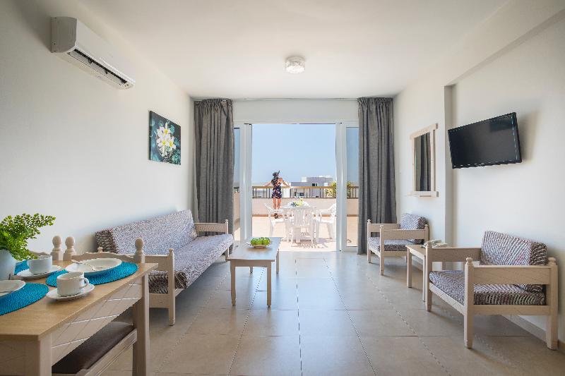 Christabelle Hotel Apartments - Oda
