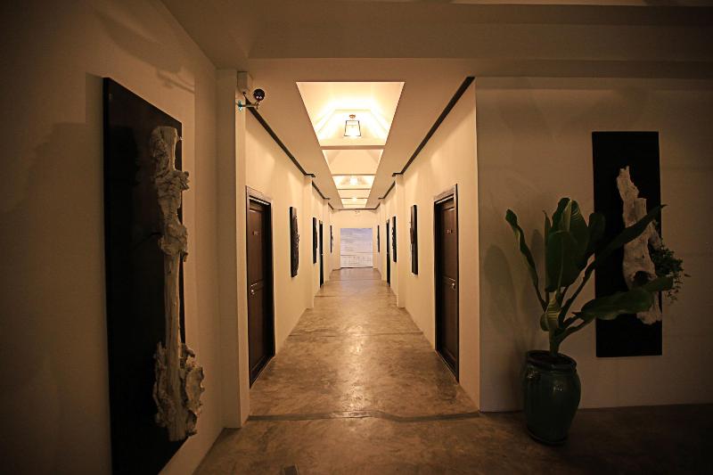Sannot Riverside Boutique Hotel - Lobi