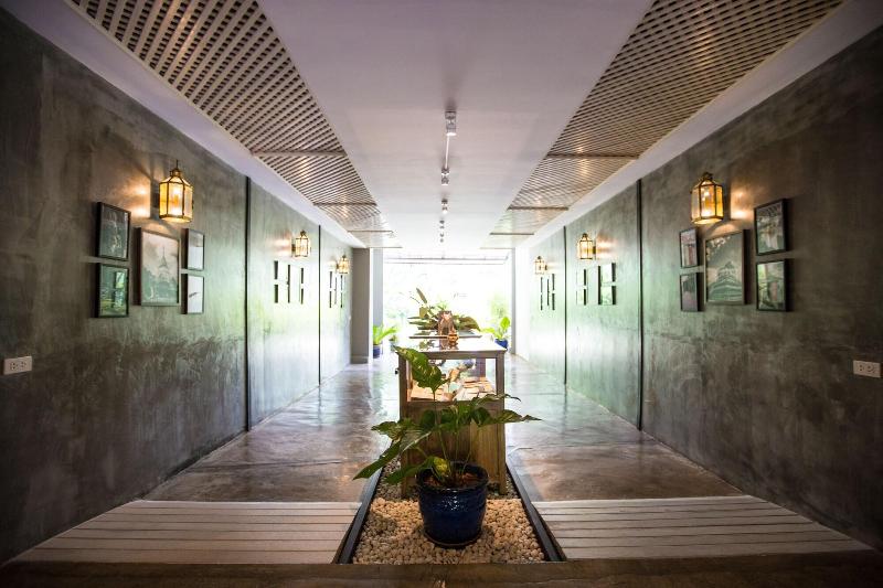 Sannot Riverside Boutique Hotel - Lobi