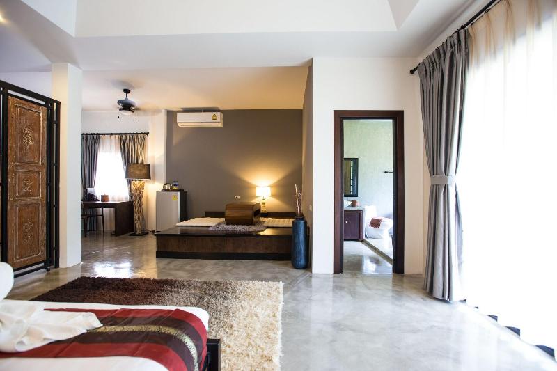 Sannot Riverside Boutique Hotel - Oda
