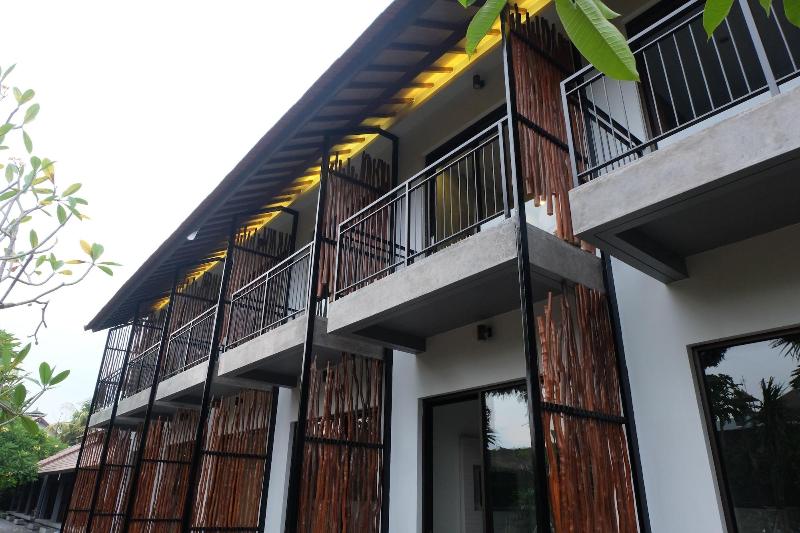 Adys Inn - Genel