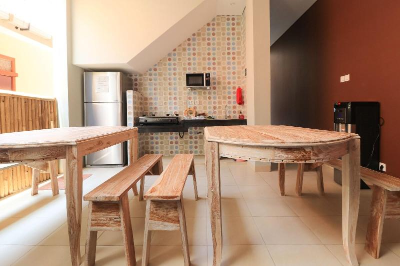 Gelatik Bed And Breakfast - Hostel - Lobi