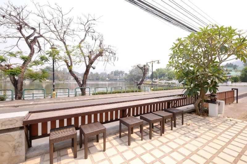 Piya Guesthouse - Teras