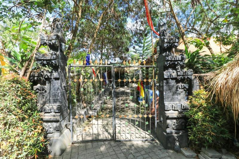 Sunari Guesthouse by ZUZU - Genel