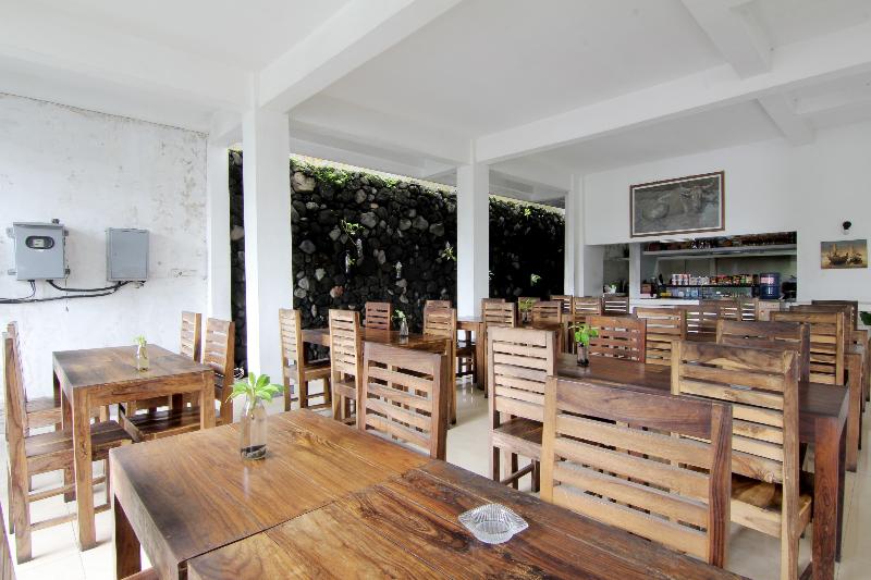 The Fort Hotel by ZUZU - Restoran