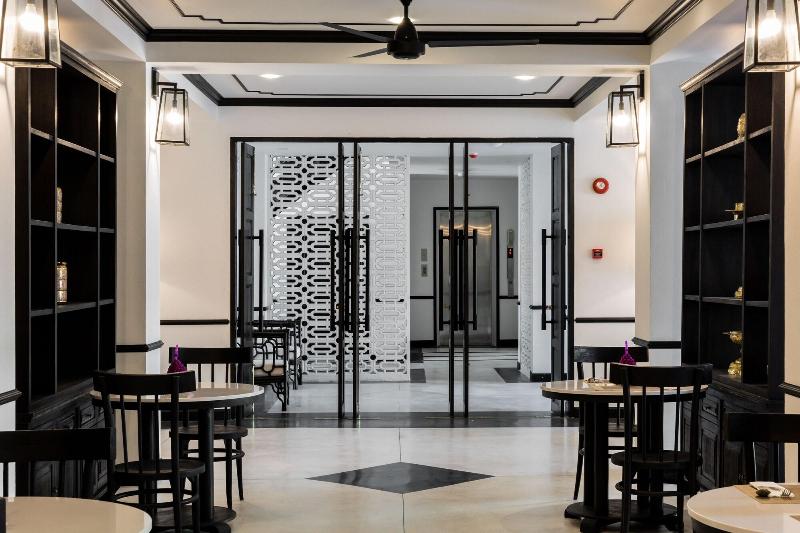 Mora Boutique Hotel - Lobi