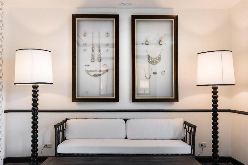 Mora Boutique Hotel - Lobi