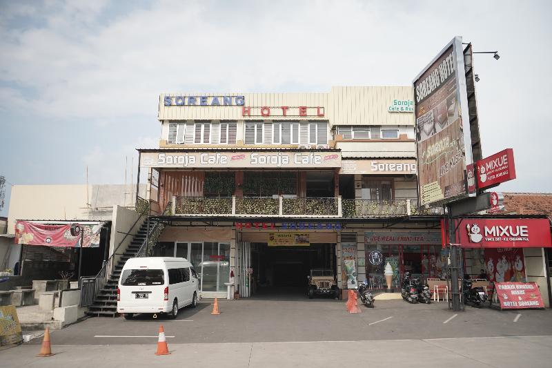 Hotel Soreang by ZUZU - Genel