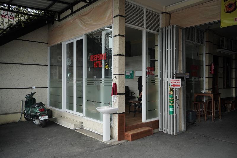 Hotel Soreang by ZUZU - Genel
