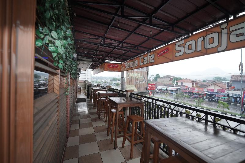 Hotel Soreang by ZUZU - Restoran