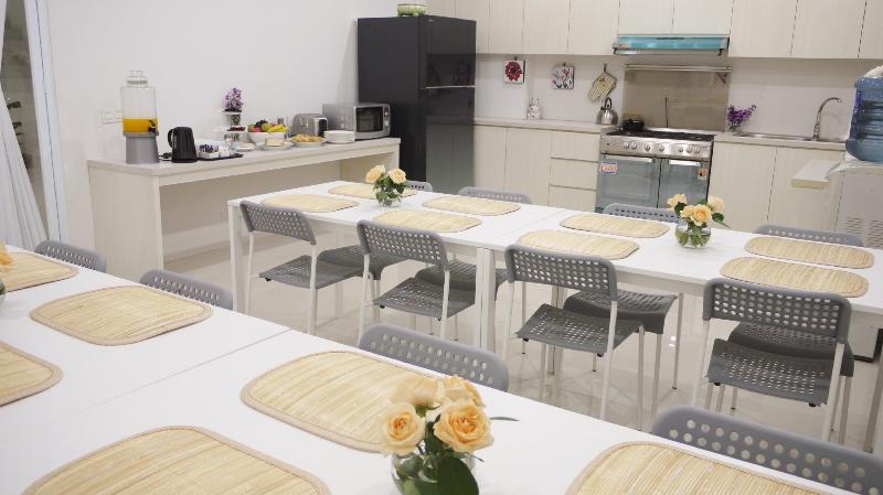 Mk House Scbd - Lobi