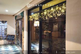 Jambrut Inn by ZUZU fotoÄŸrafÄ±