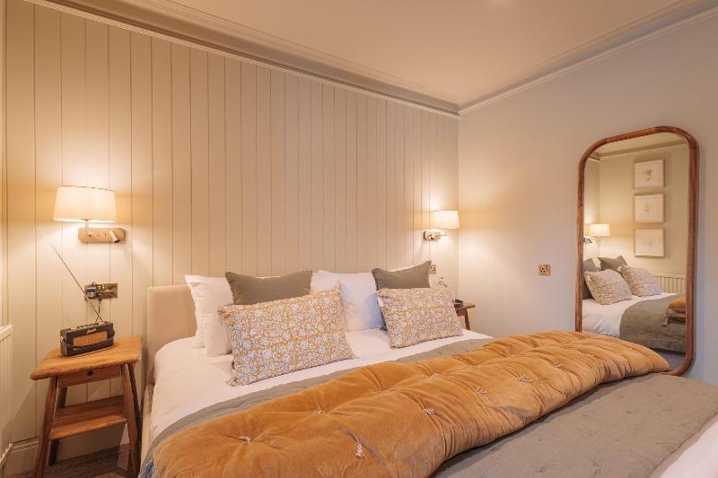 Pine Trees Hotel - Oda