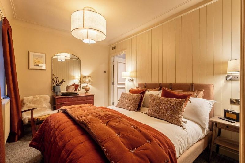 Pine Trees Hotel - Oda