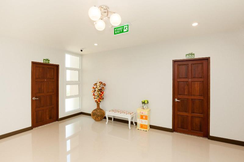 Je t'aime Hotel - Lobi