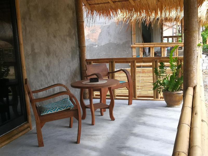 The Lazy Lodge - Teras