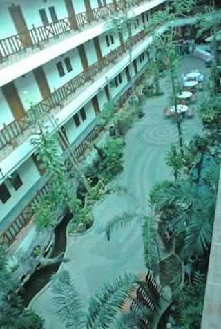Chaikanathani Hotel fotoÄŸrafÄ±