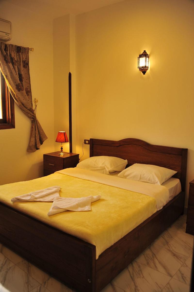 Alhambra Hotel - Oda