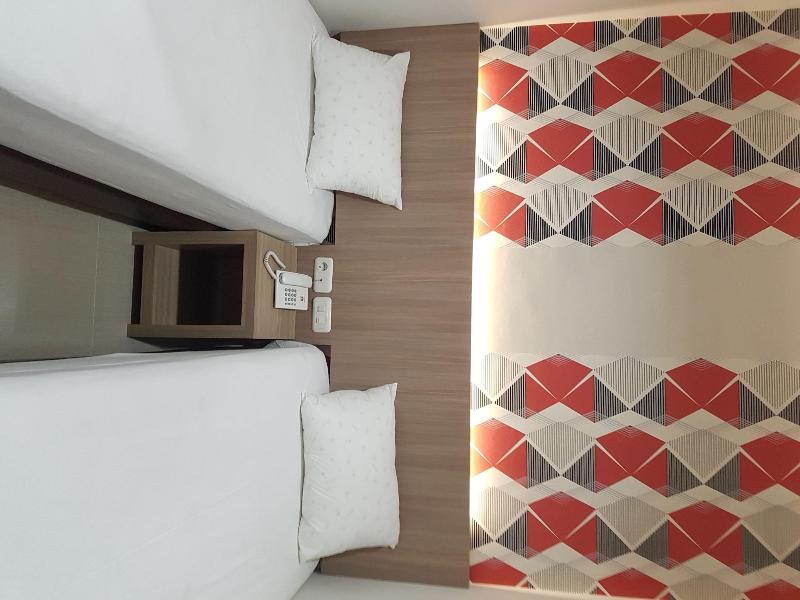 Ethan Hotel - Oda