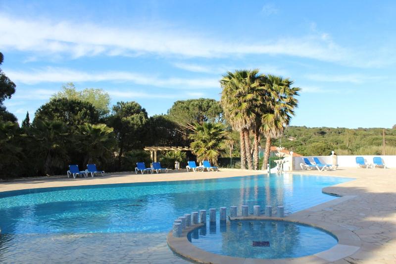 Hotel La Romarine - Genel