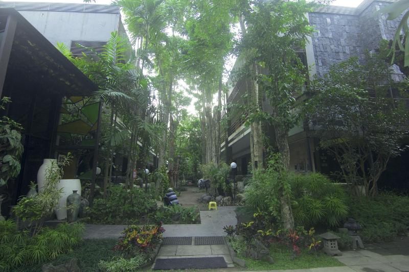 Savita Garden Inn - Genel