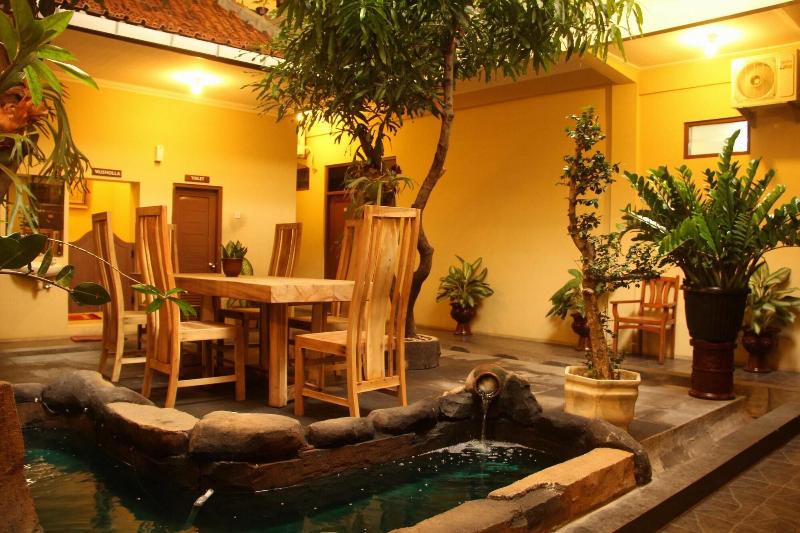 Sagan Huis Hotel - Teras