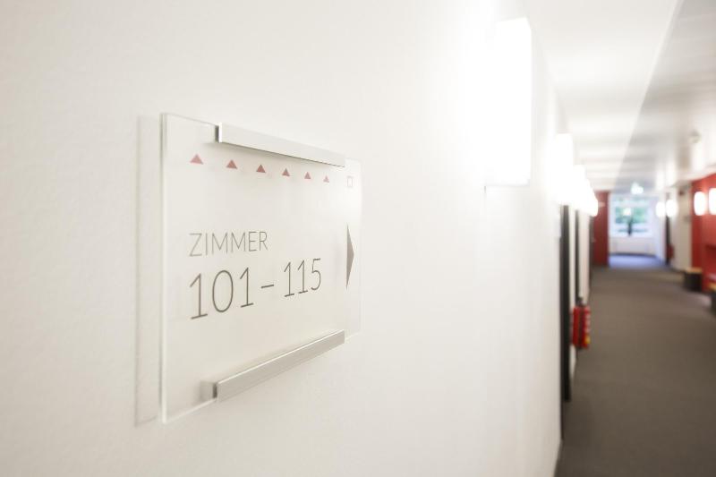 Hotel Im Schulhaus - Lobi