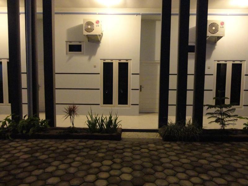 Pendowo Huis Guest House - Genel