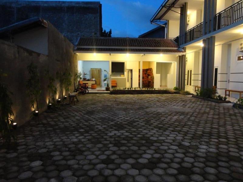 Pendowo Huis Guest House - Genel