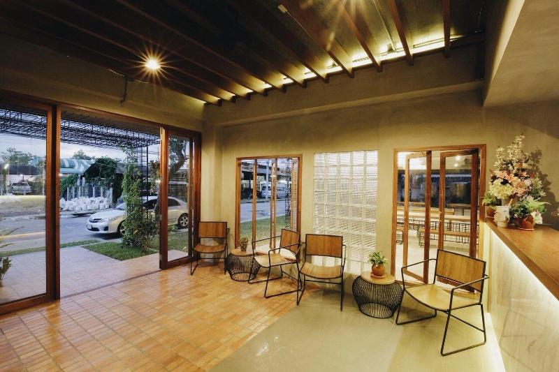Laekhon Nonbai Hotel - Lobi