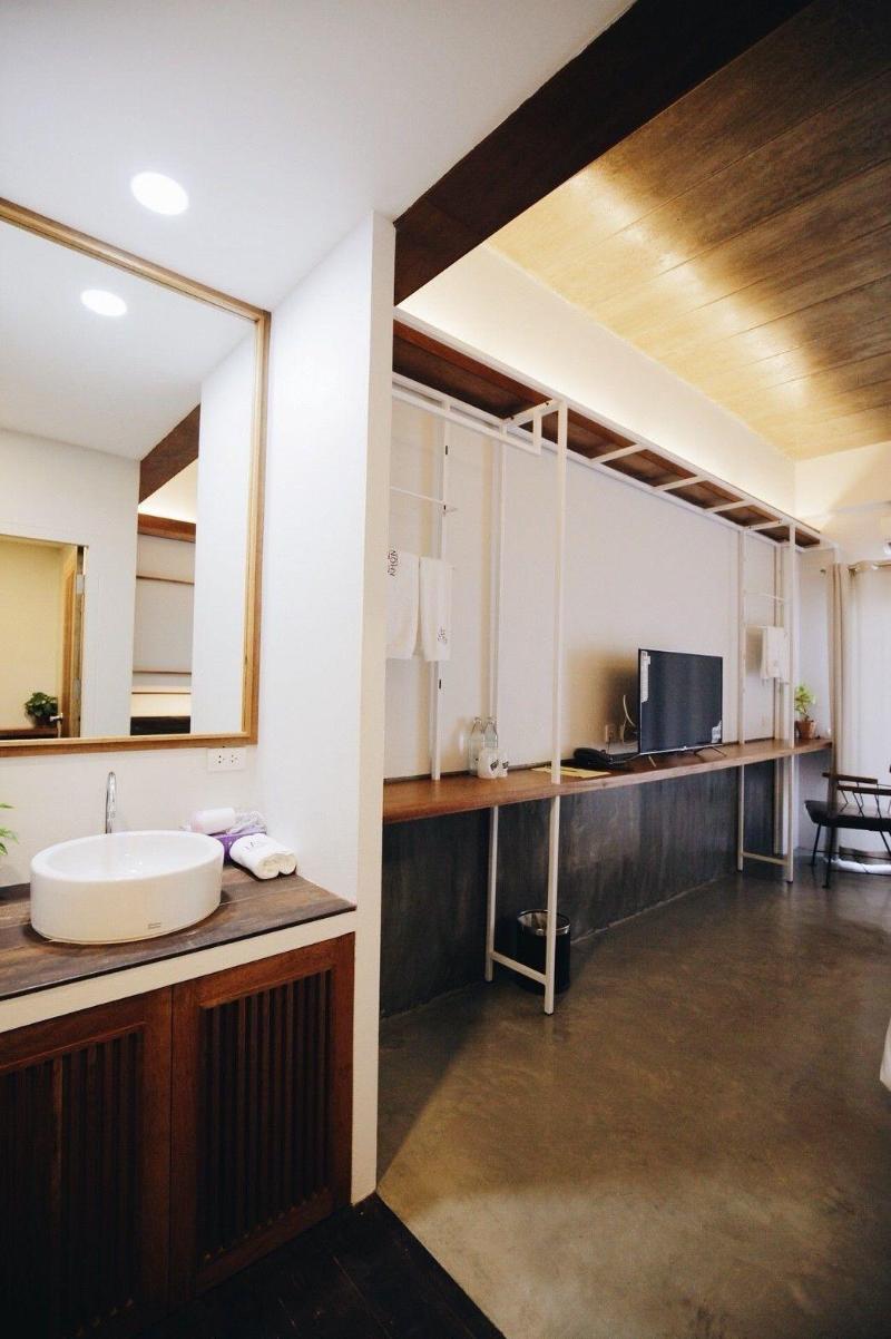 Laekhon Nonbai Hotel - Oda
