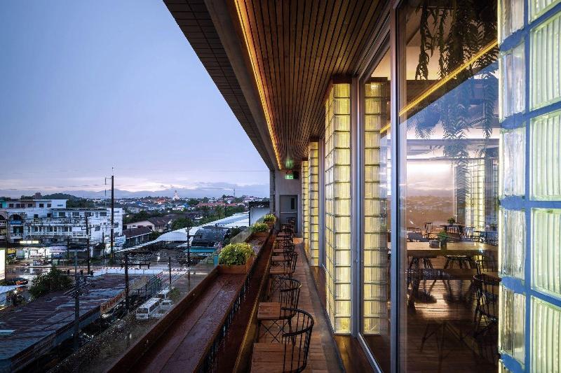 Laekhon Nonbai Hotel - Restoran
