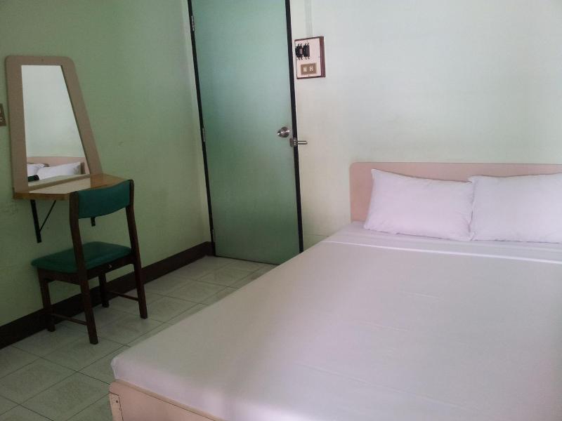 V.House Nakhon - Oda