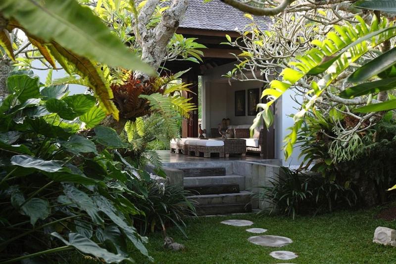 Swarapadi Villa - Lobi
