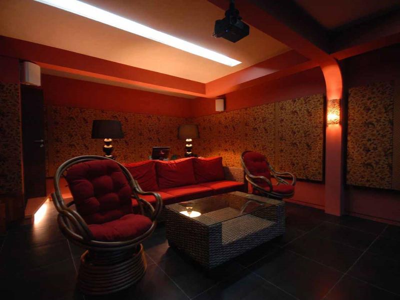 Swarapadi Villa - Lobi