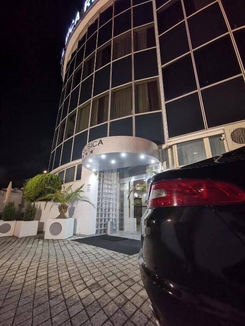 Hotel Sica - Genel