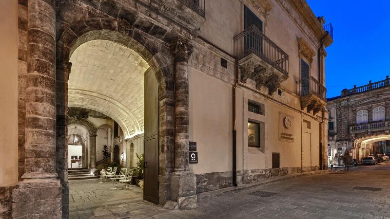 A.D. 1768 Boutique Hotel - Genel
