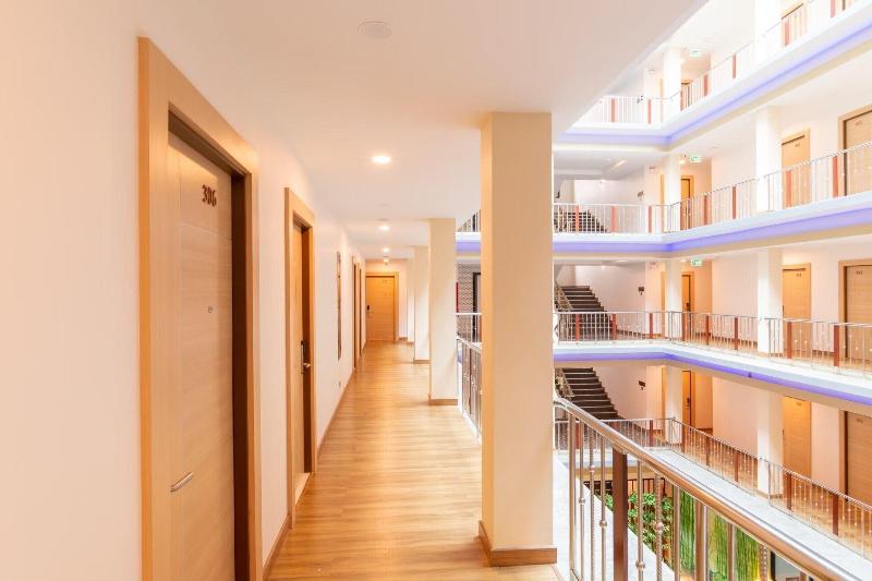 Marlin Hotel - Lobi