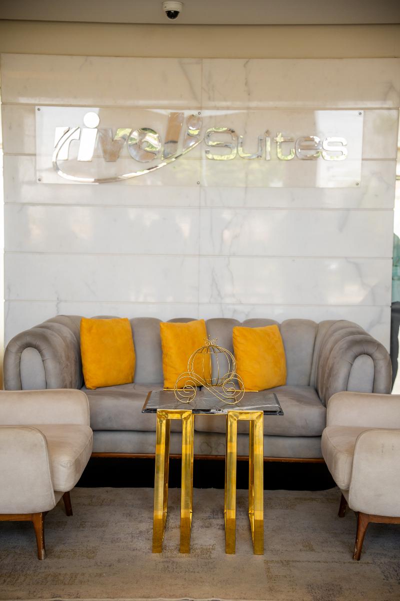 Rivoli Suites - Genel