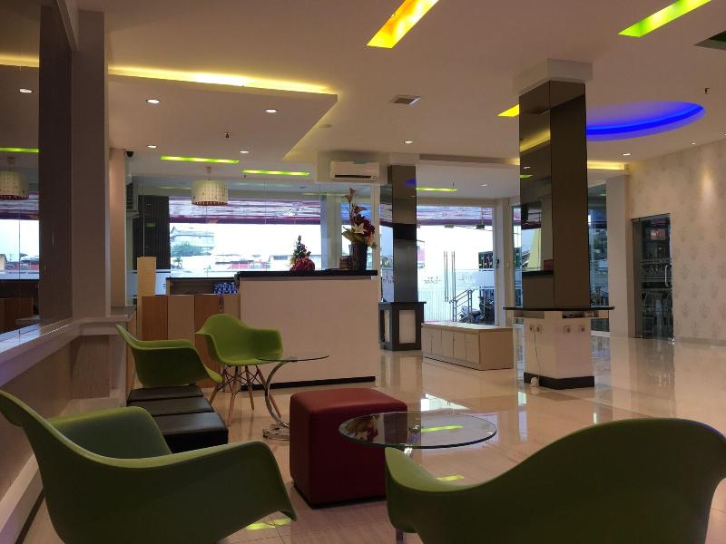 Msquare Hotel - Lobi
