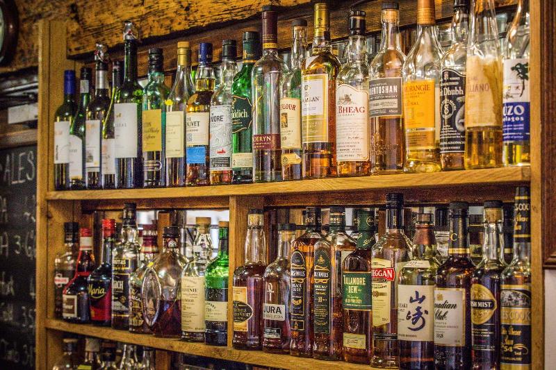 The Old Fourpenny Shop Hotel - Bar