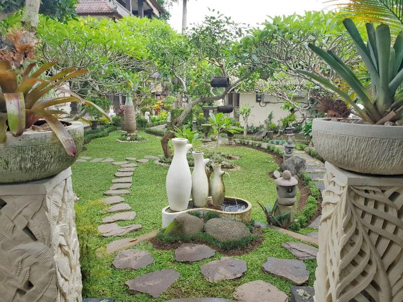 Liyer House - Genel