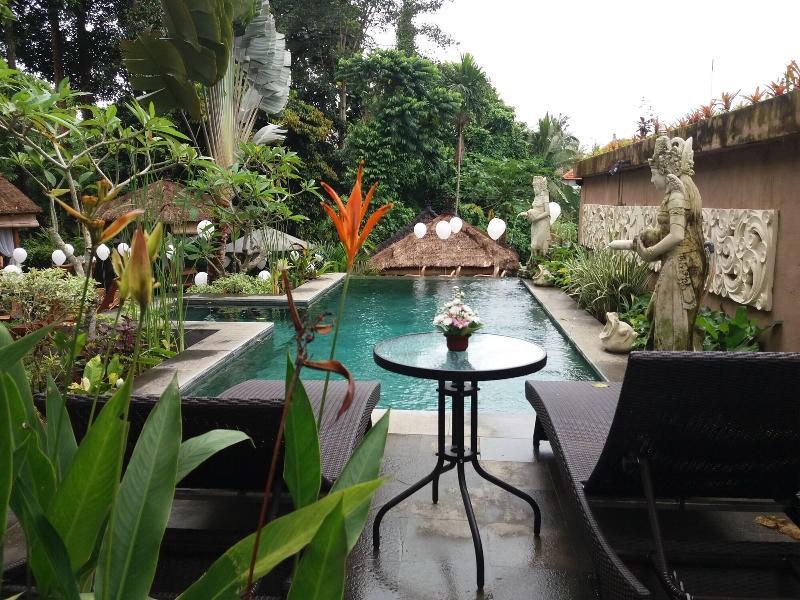 Liyer House - Genel