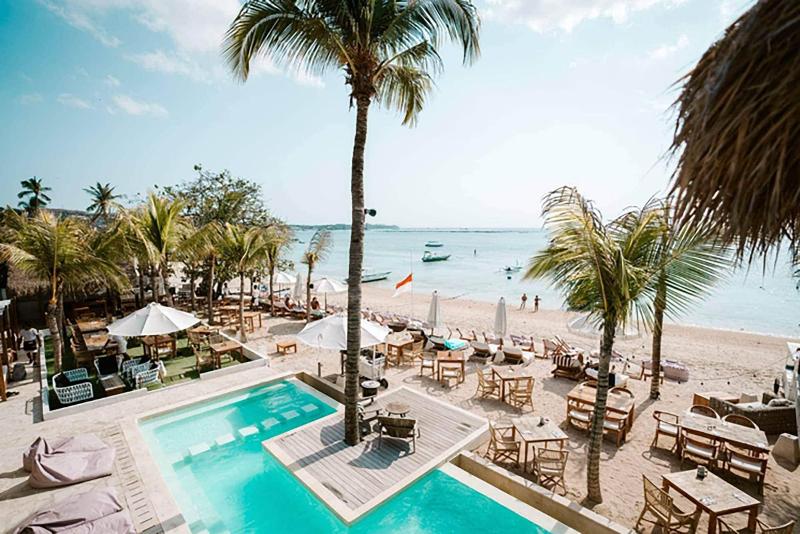 Ohana's Boutique Resort and Beach Lounge - Bar