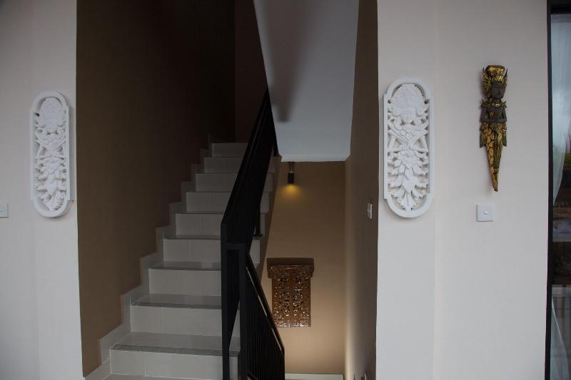 Warji House 1 - Genel