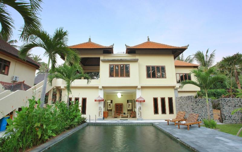 Villa Matanai - Genel