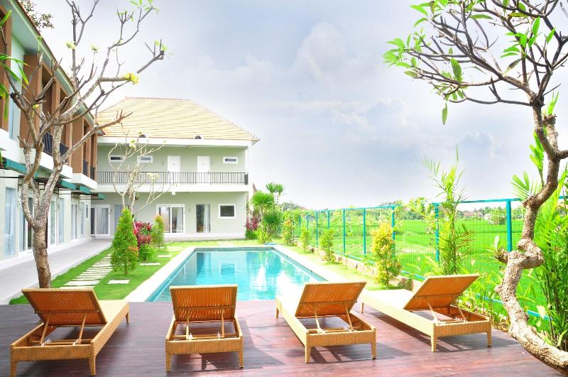 Villa Tangtu Beach Inn - Lobi